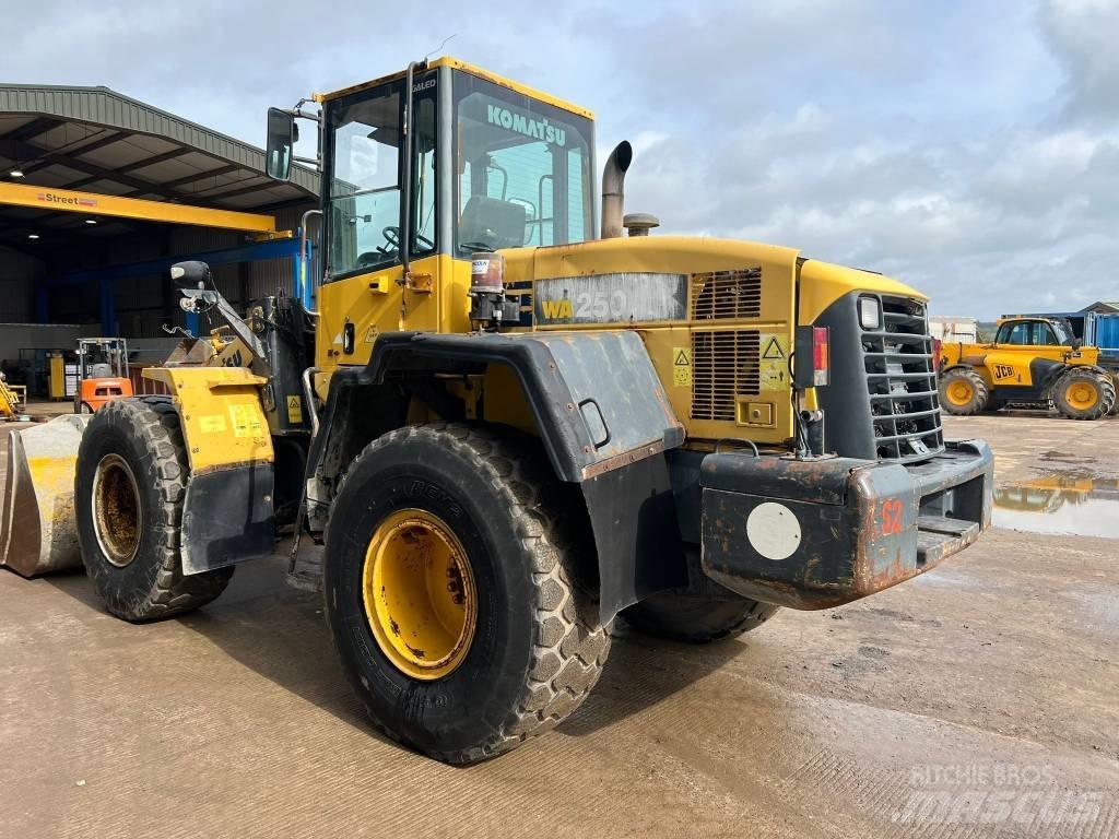 Komatsu WA 250-5H Radlader