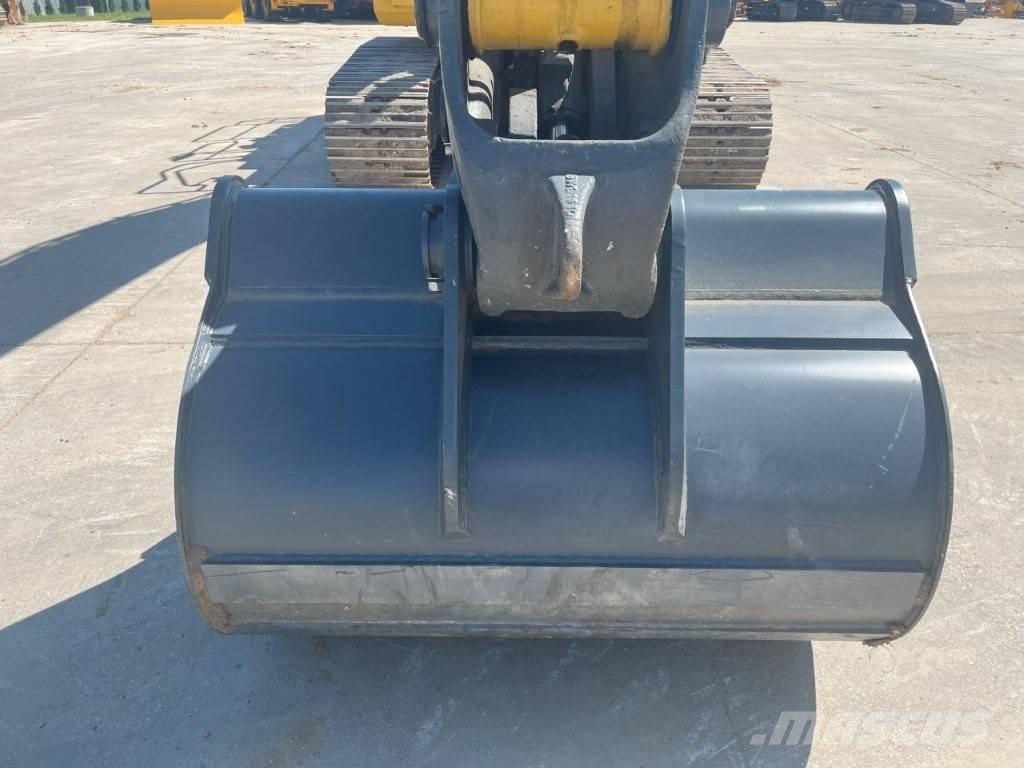 Komatsu PC 210 LC-11 Raupenbagger