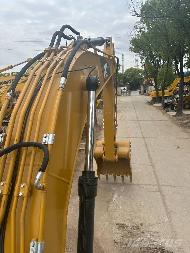 CAT CAT330D Midibagger  7t - 12t