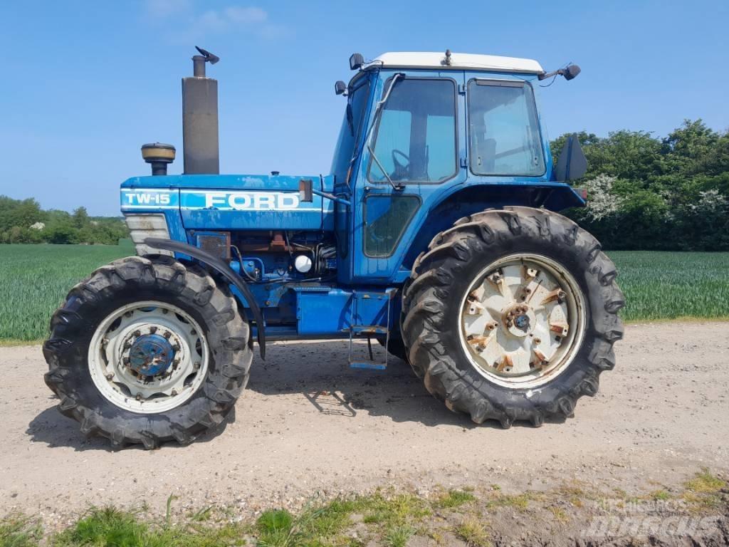 Ford TW 15 Traktoren