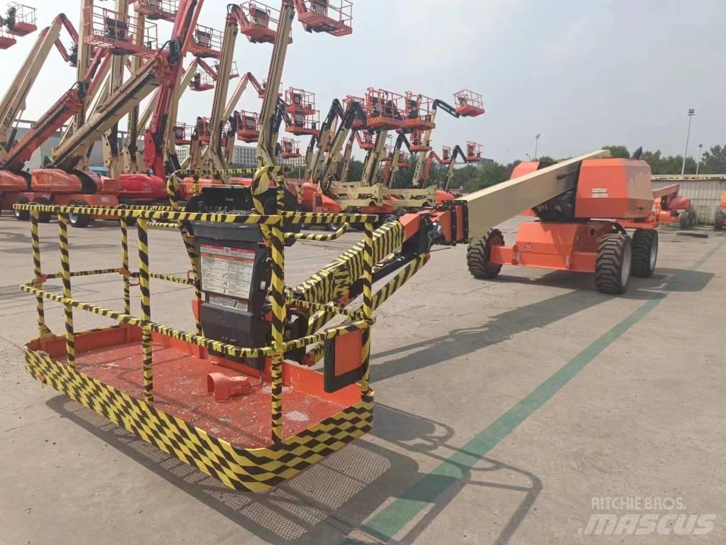JLG 660 SJ Teleskopbühnen