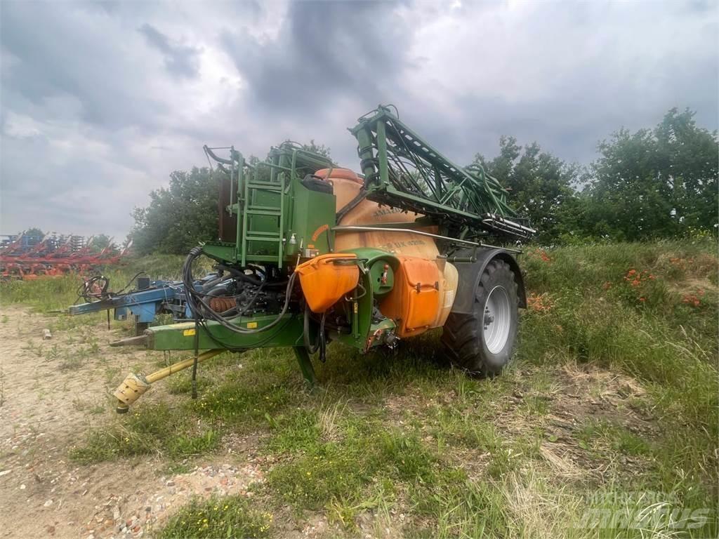 Amazone UX 4200 Anhängespritzen
