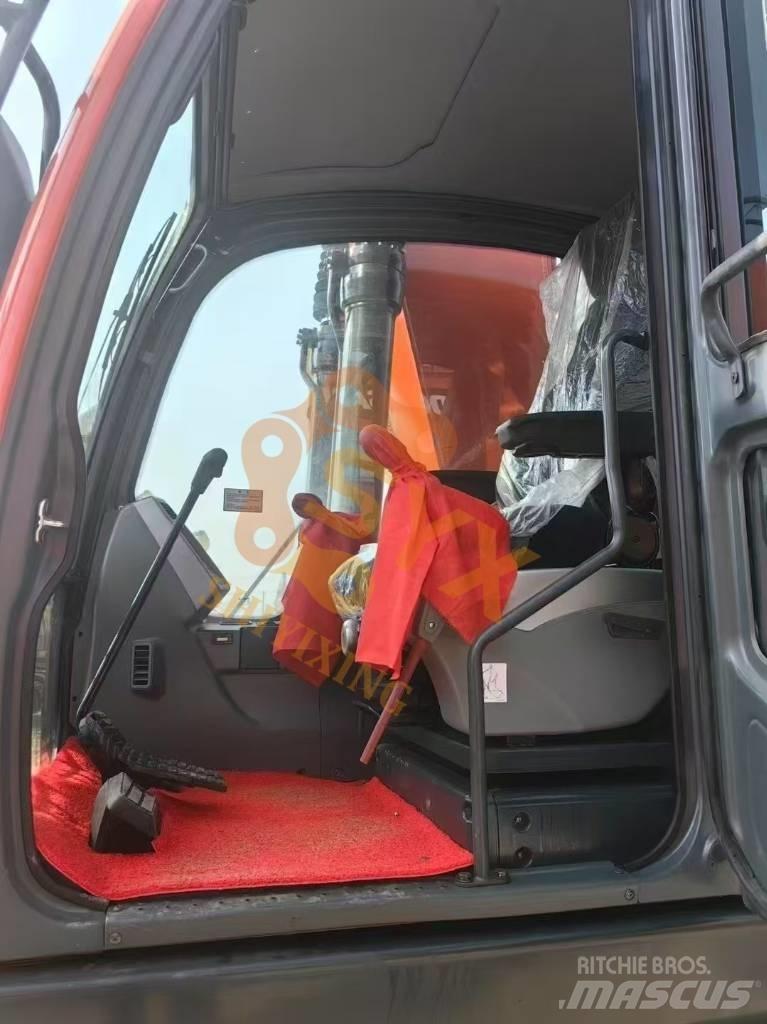 Doosan DX 225 LC Raupenbagger