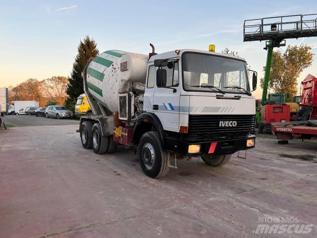 Iveco 330-30 Betonmischer