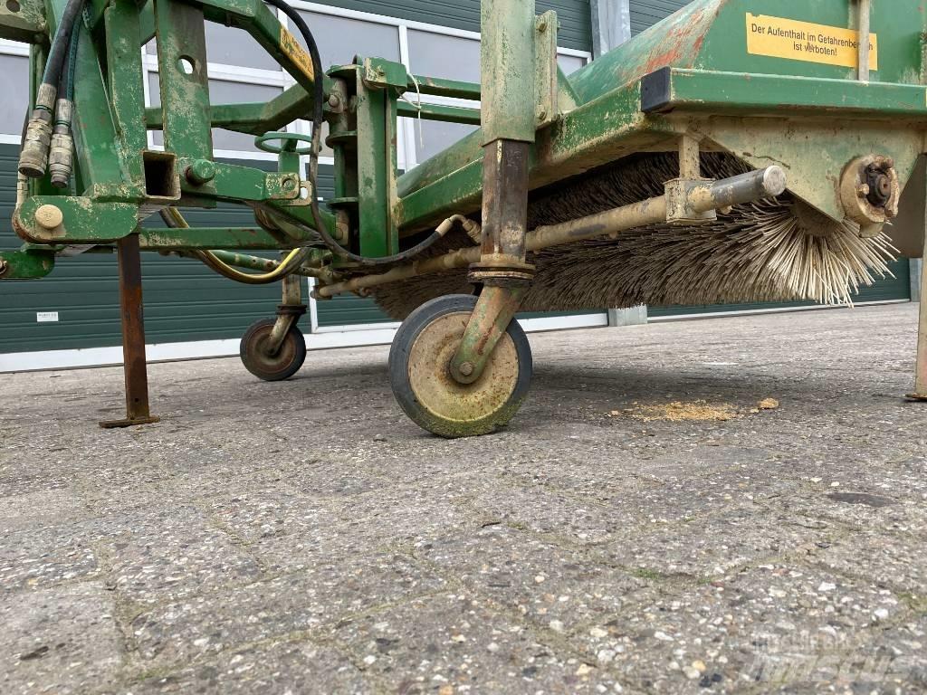  Veger FKM 220 Kehrer