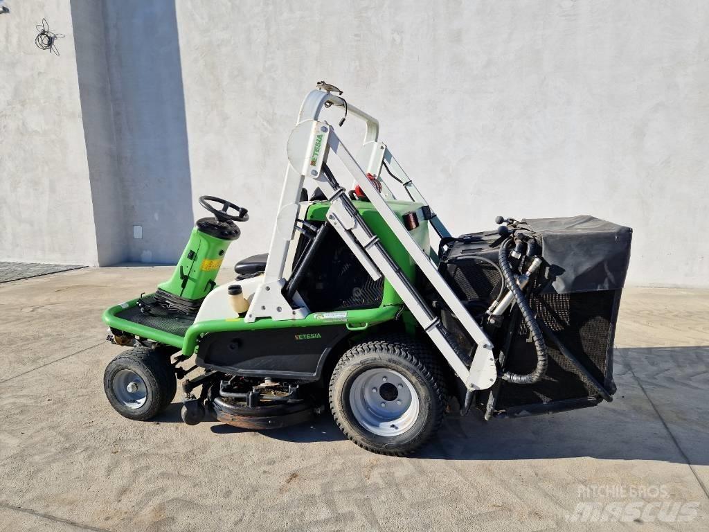 Etesia 124D Gezogene und selbstfahrende Mäher