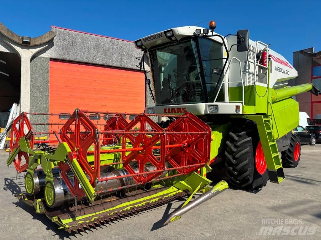 CLAAS Medion 310 Mähdrescher