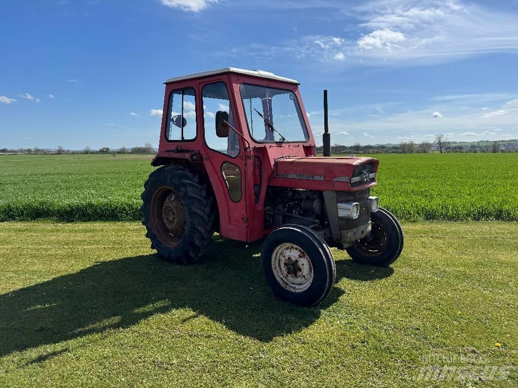 Massey Ferguson 135 Traktoren