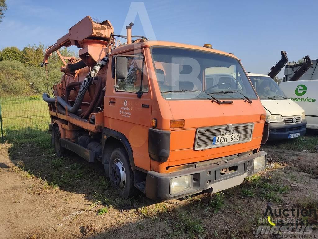 MAN 9.150 Saug- und Druckwagen