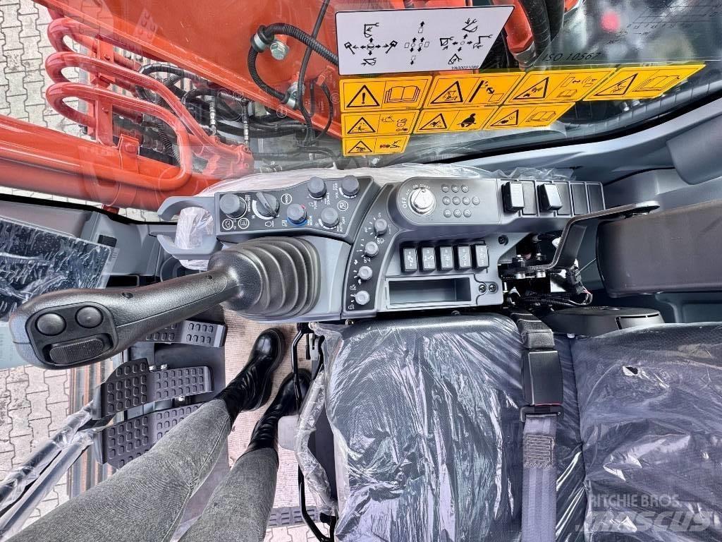 Hitachi ZX160LC-7 Raupenbagger