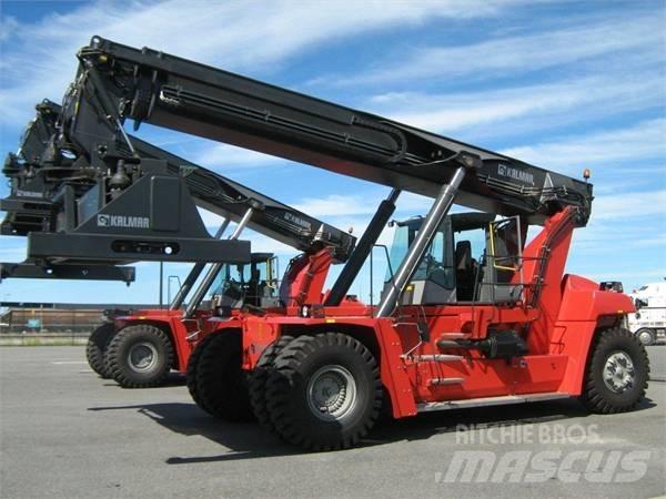 Kalmar DRT450 Reach-Stacker