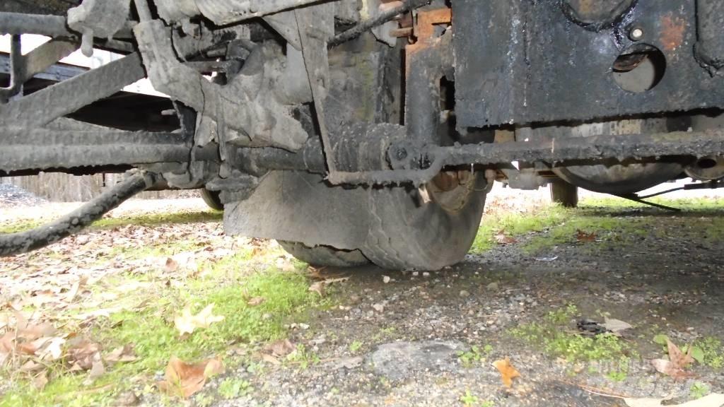 Ford F 800 Andere Fahrzeuge
