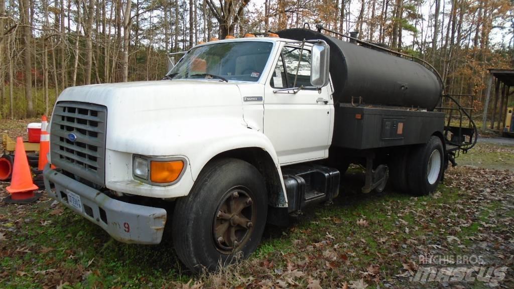 Ford F 800 Andere Fahrzeuge