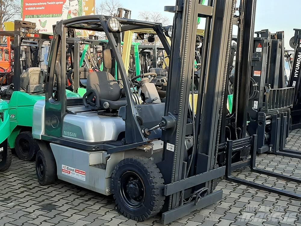 Nissan Y1D2A25Q Diesel heftrucks