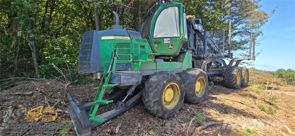 John Deere 1210G Forwarder