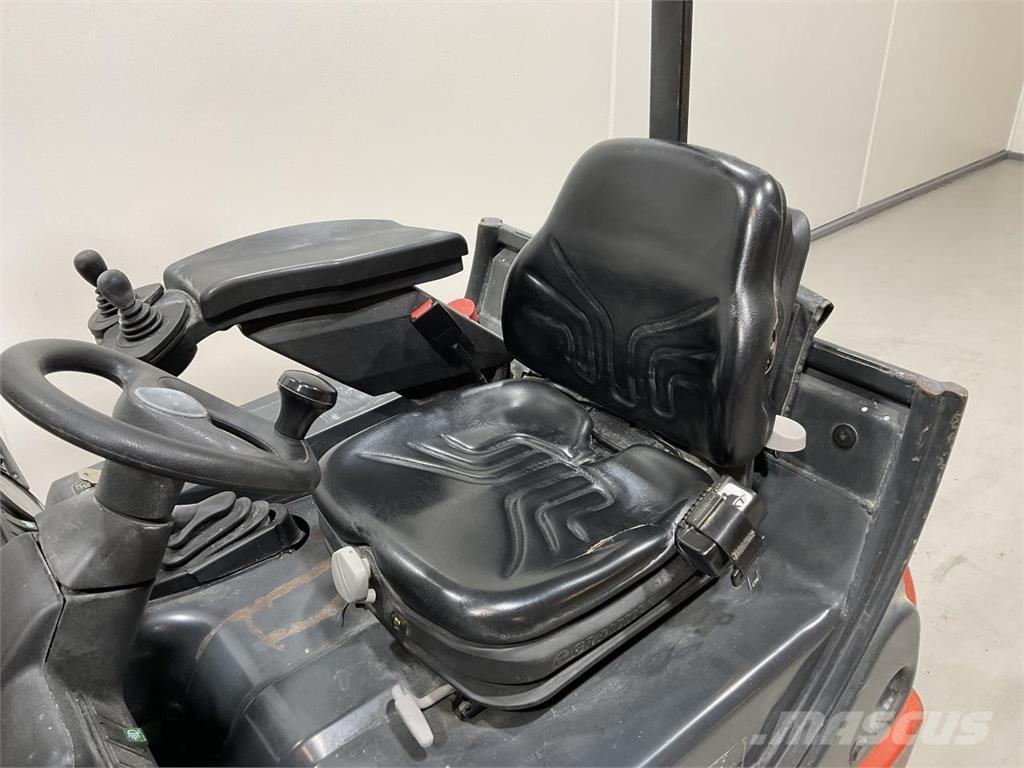 Linde E16C-02 Elektrische heftrucks