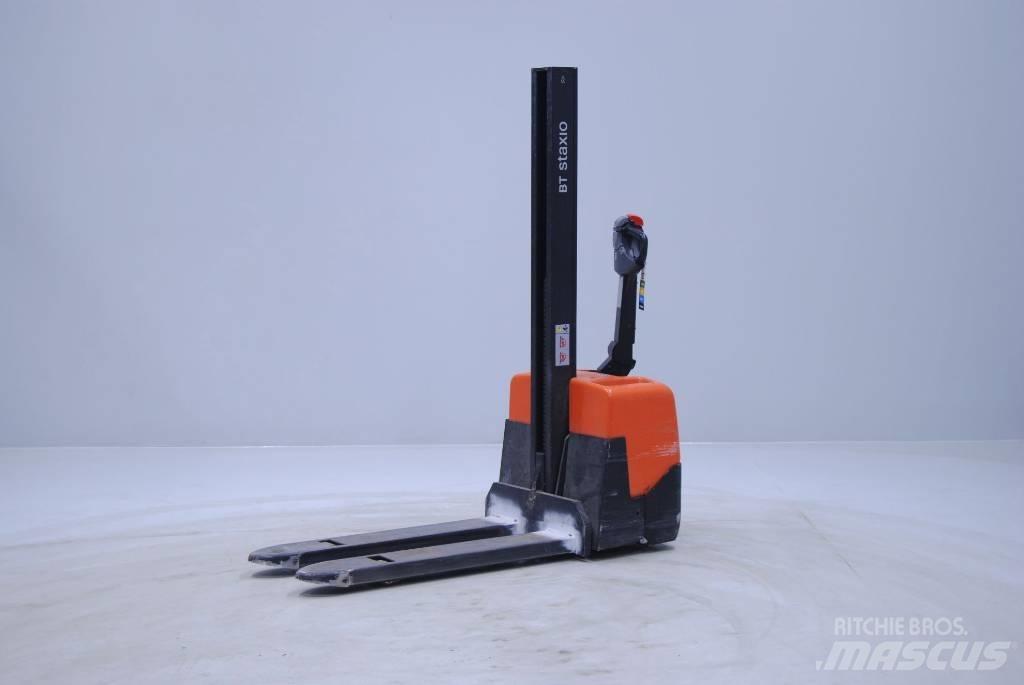 Toyota HWE100 Deichselstapler