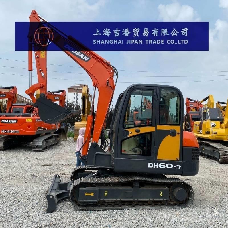 Doosan DX 60 Raupenbagger