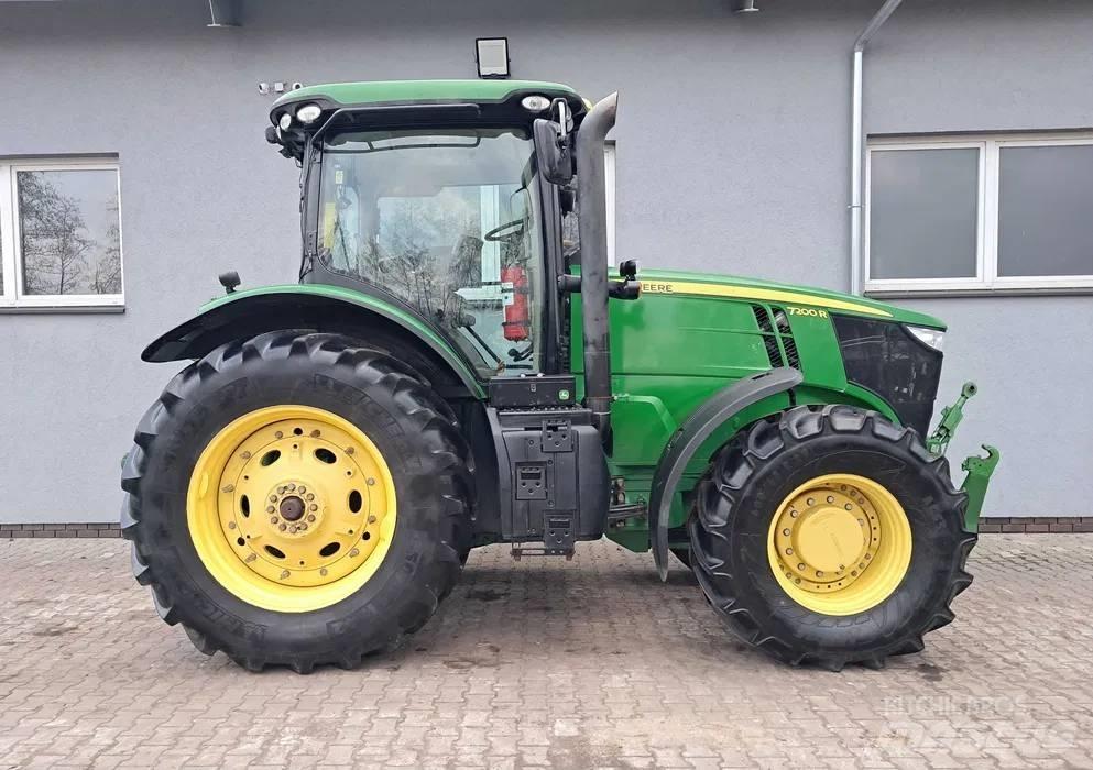 John Deere 7200 R Traktoren