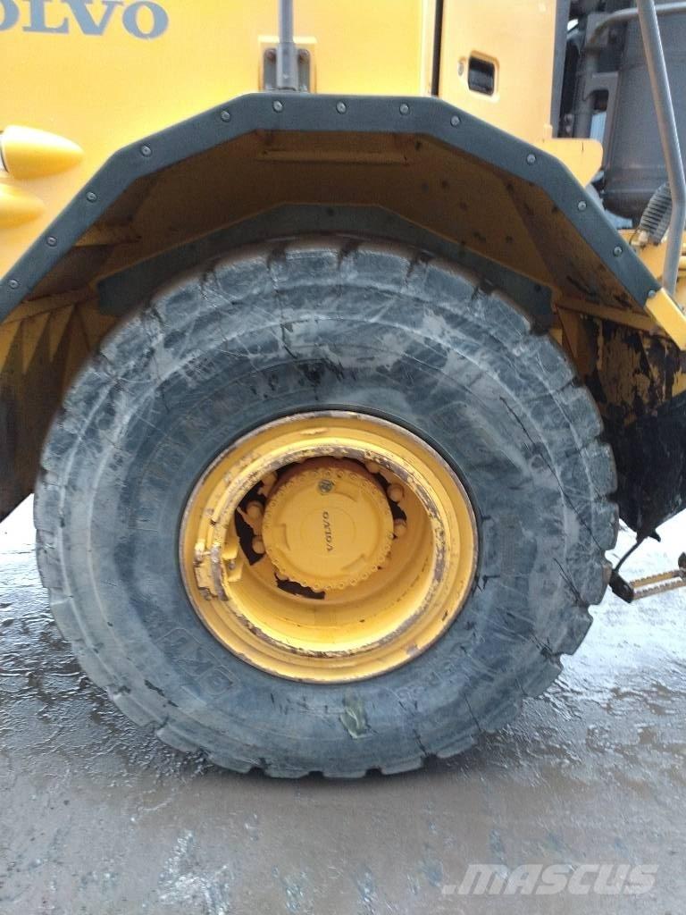 Volvo A 25 E Dumper - Knickgelenk