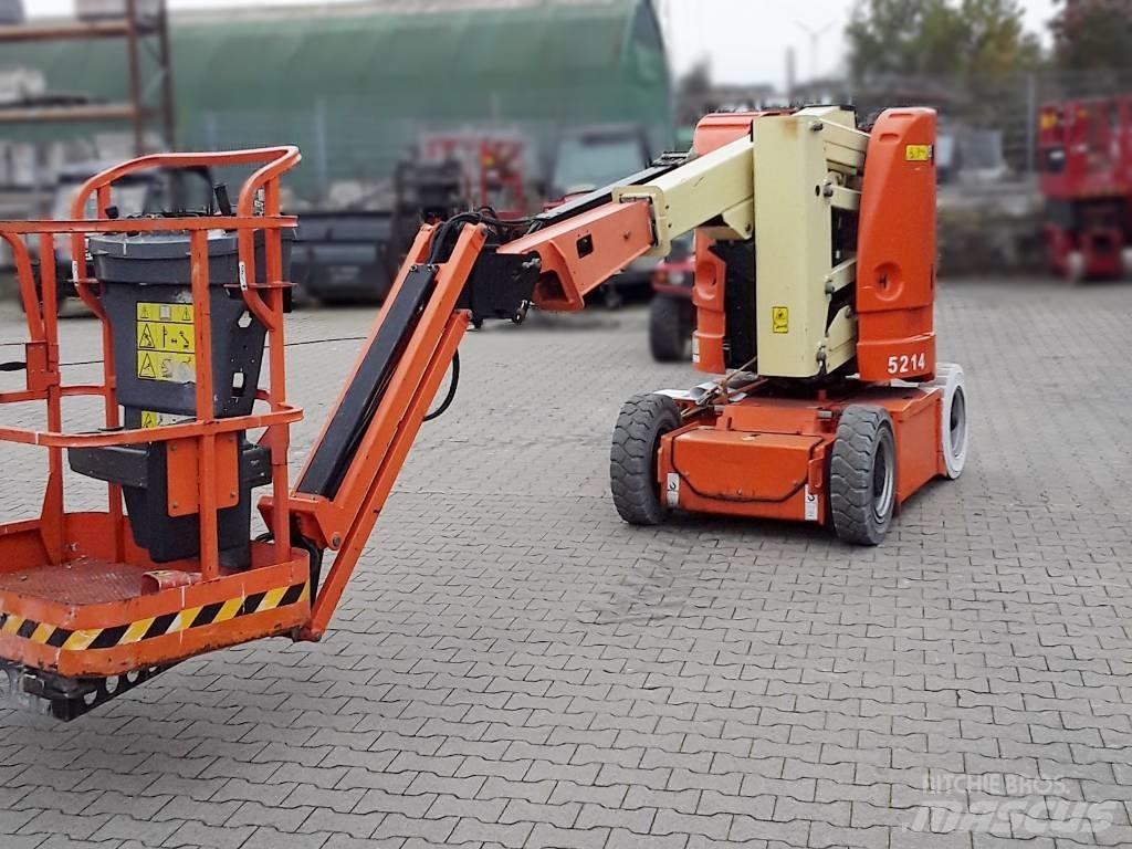 JLG E 300 AJP Gelenkteleskoparbeitsbühnen