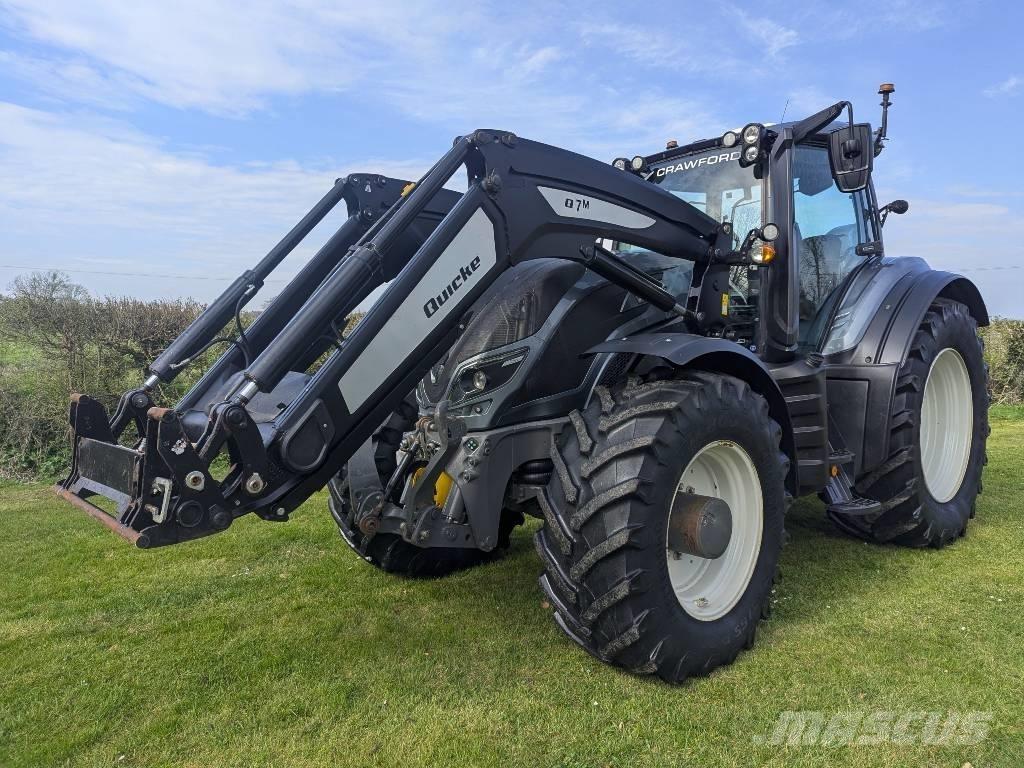 Valtra T 254 Traktoren