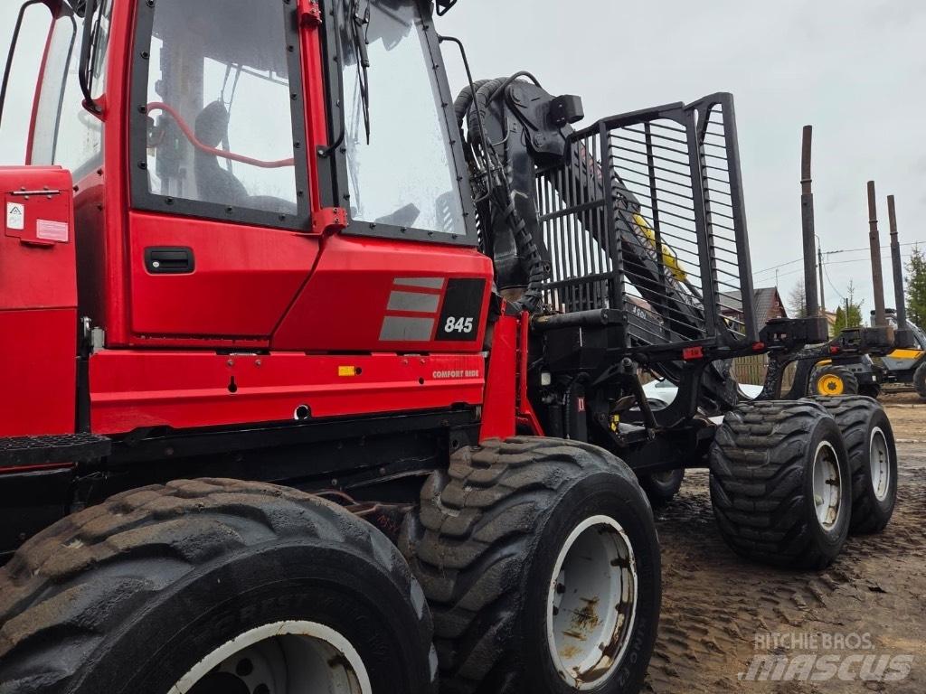 Komatsu 845 Forwarder