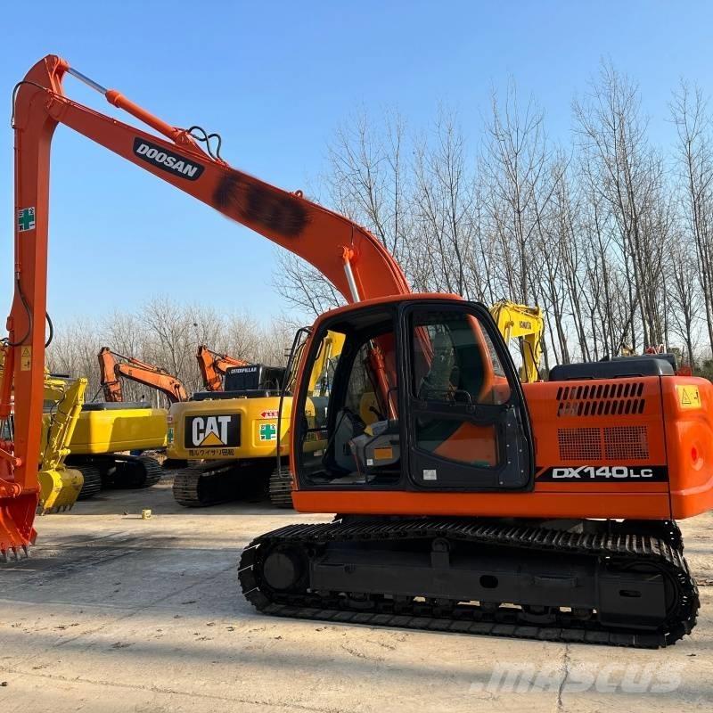 Doosan DX 140 Midibagger  7t - 12t