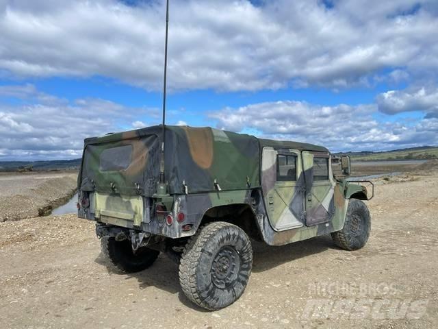 Hummer H 1 PKWs