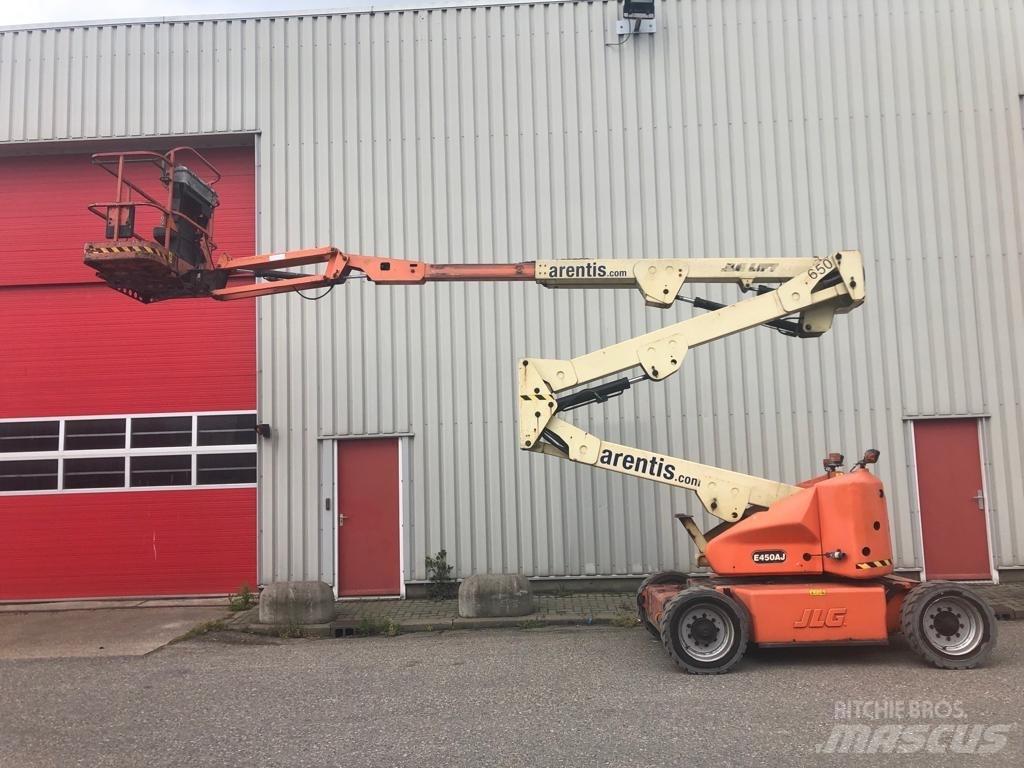 JLG E 450 AJ Gelenkteleskoparbeitsbühnen