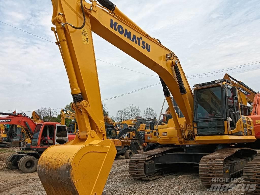 Komatsu PC 210LC Raupenbagger