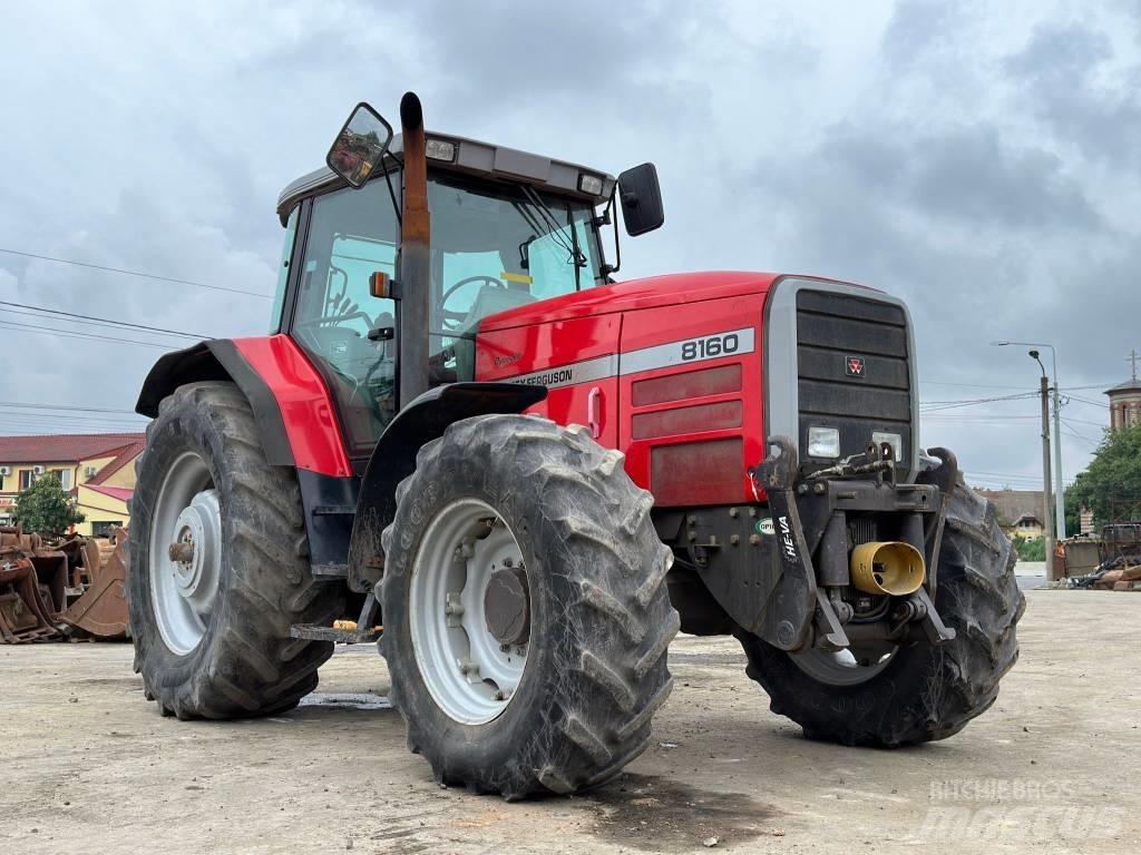 Massey Ferguson 8160 Traktoren