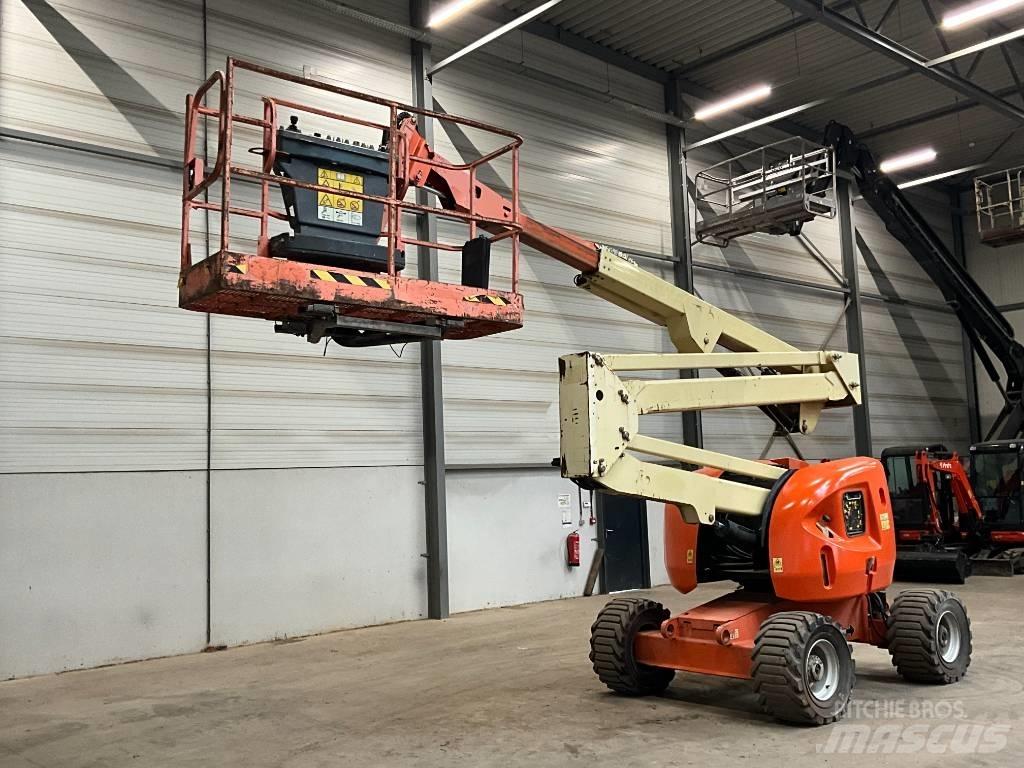 JLG 450 AJ Gelenkteleskoparbeitsbühnen