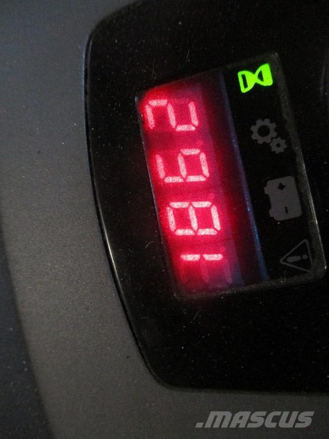 Toyota LPE200 Gabelstapler mit Fahrerstand