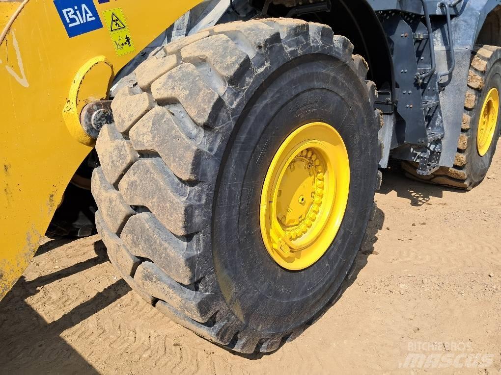 Komatsu WA500-8E0 Radlader