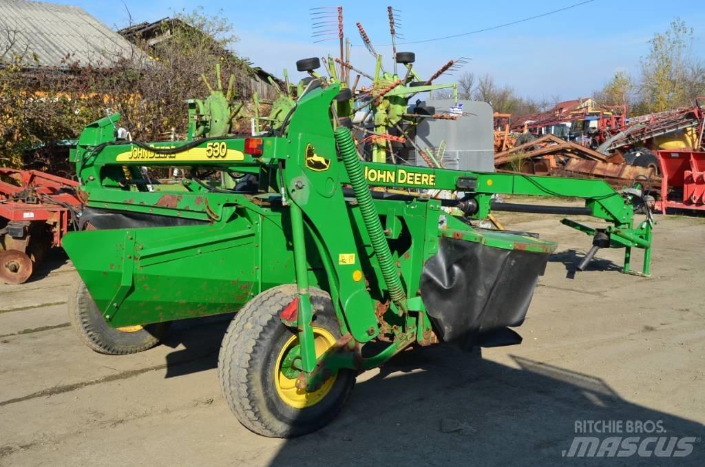 John Deere 530 Mäher