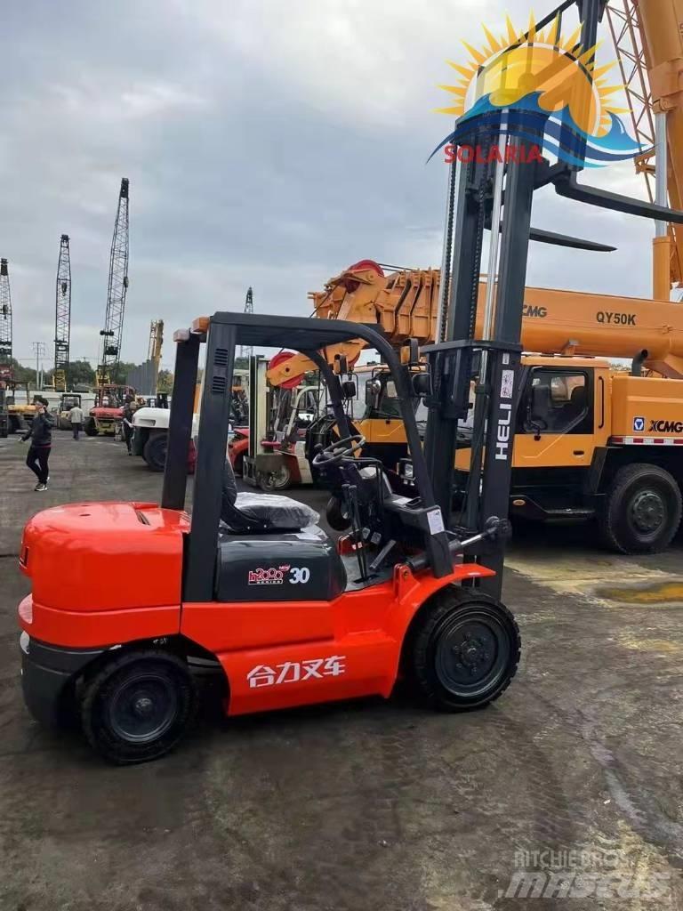 Heli CPCD 30 Diesel heftrucks