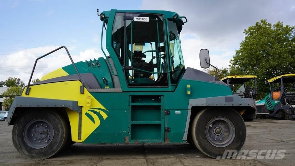 Hamm GRW 280-16 Gummiradwalzen