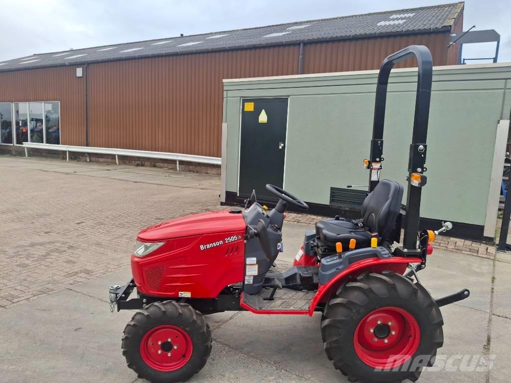 Branson 2505 h Traktoren