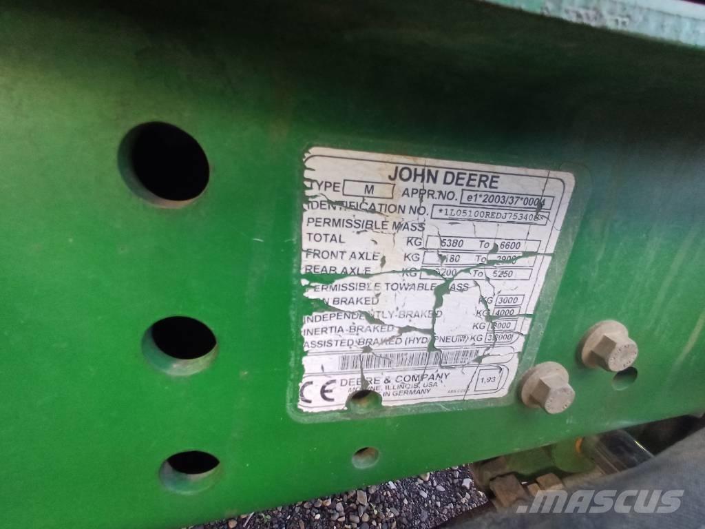 John Deere 5100 R Traktoren