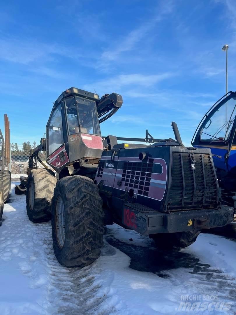 Valmet 911 Harvester
