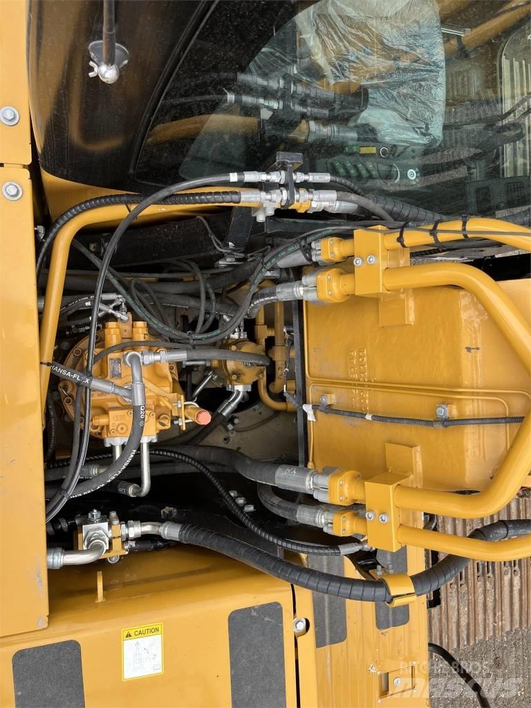 Sany SY215C Raupenbagger