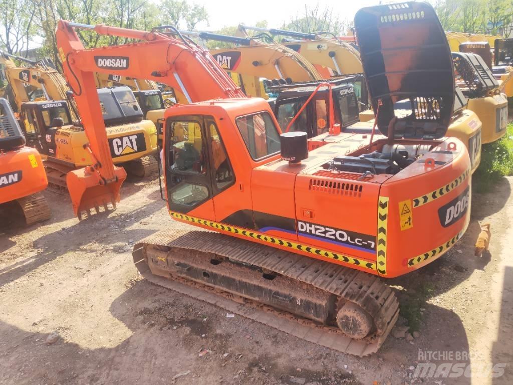 Doosan DH220LC-7 Raupenbagger