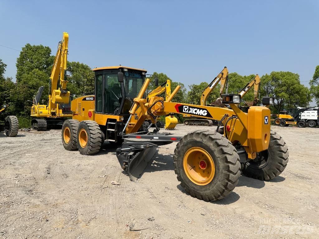 XCMG GR 215 Grader