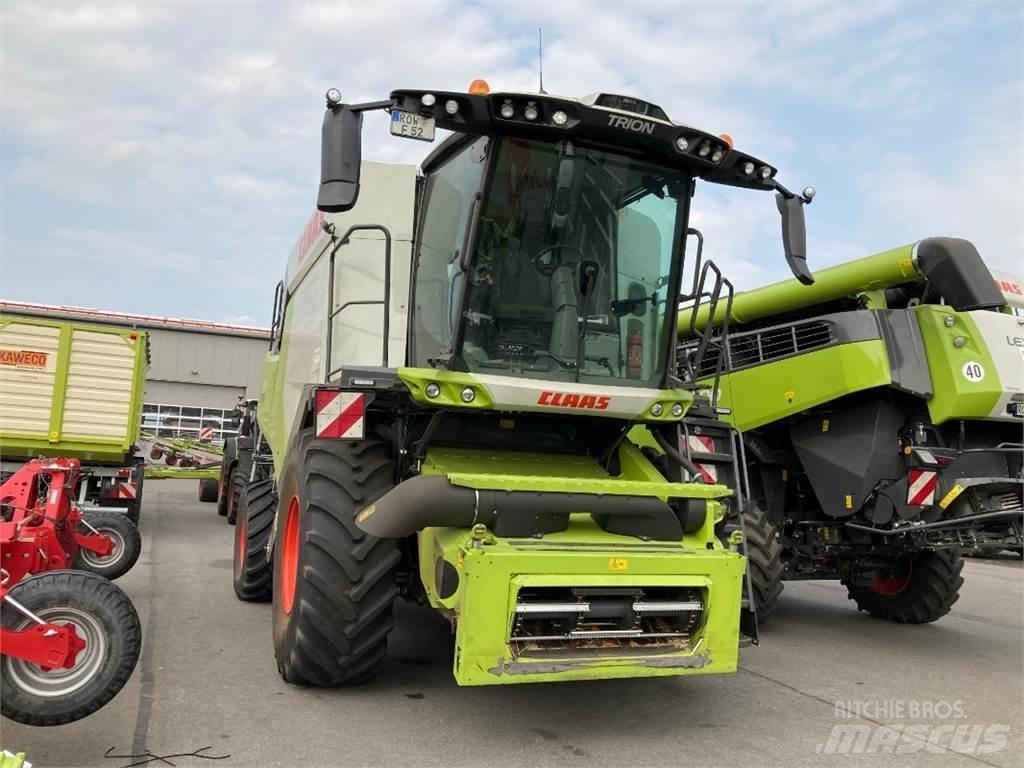 CLAAS Trion 520 Mähdrescher