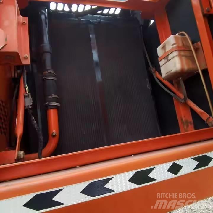 Doosan DH200LC-7 Raupenbagger