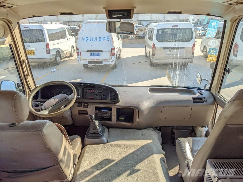 Toyota Coaster Bus Minibusse