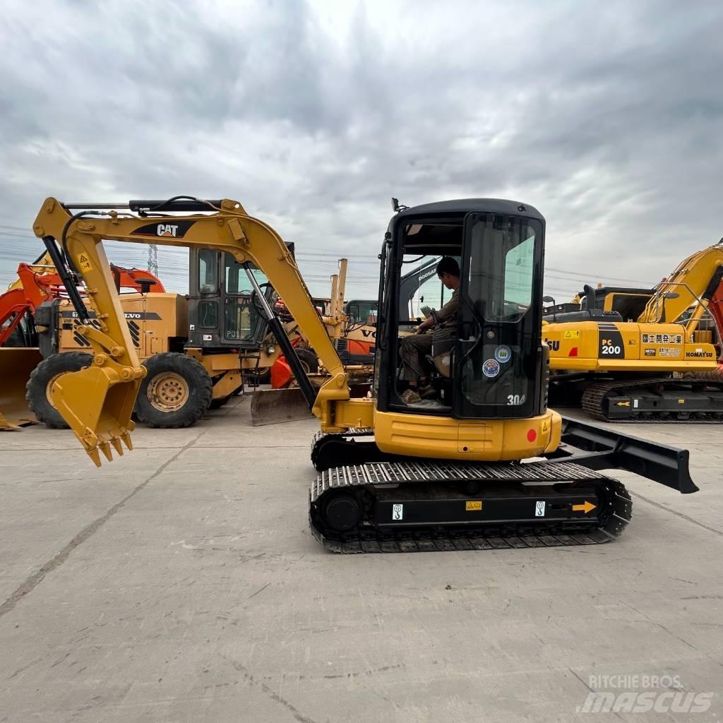 CAT 304 Raupenbagger