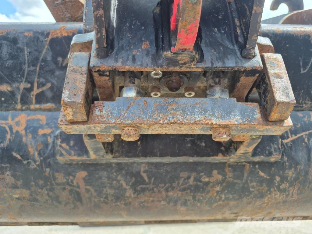 Sunward SWE 25 UF Minibagger < 7t