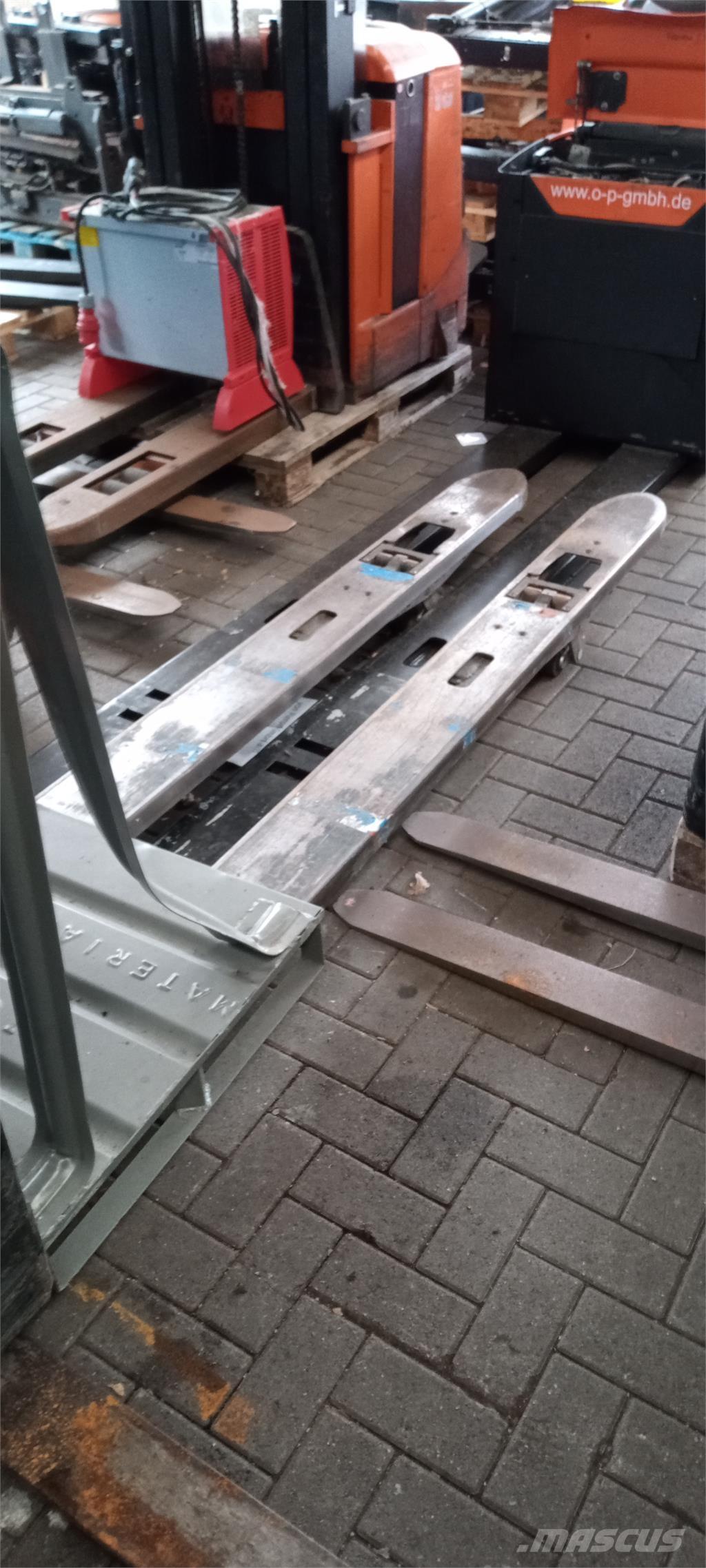 Toyota LPE 250 Deichselstapler